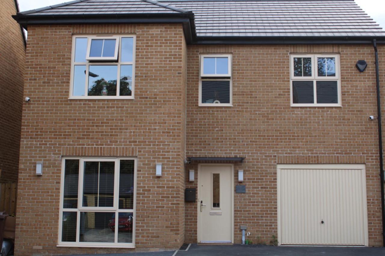 Haven - Spacious Luxury Home Perfect For Families, Couples And Contractors! 5Mins To Xscape And Junction 32! Castleford Eksteriør bilde