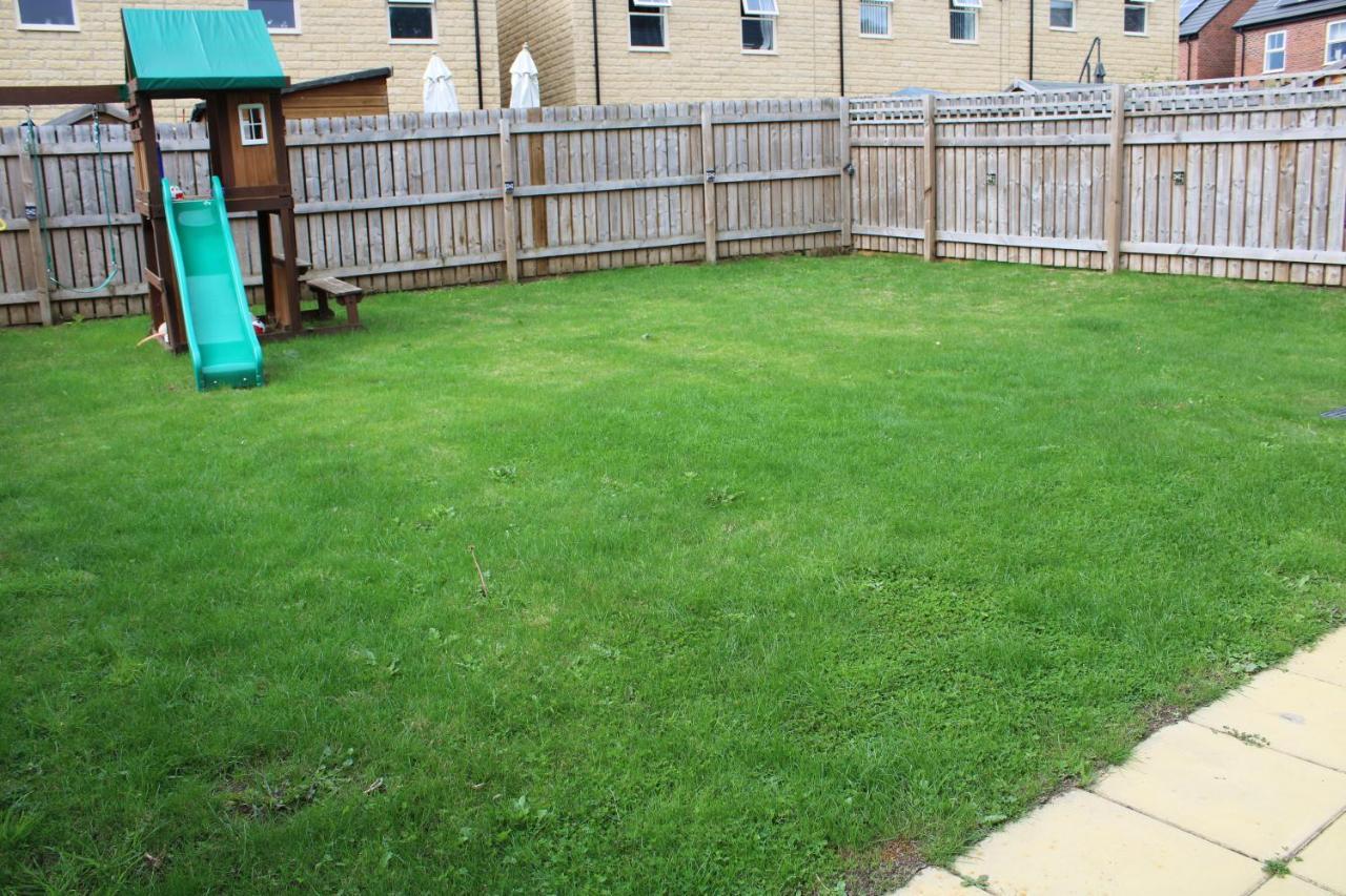 Haven - Spacious Luxury Home Perfect For Families, Couples And Contractors! 5Mins To Xscape And Junction 32! Castleford Eksteriør bilde