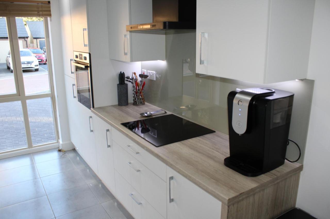 Haven - Spacious Luxury Home Perfect For Families, Couples And Contractors! 5Mins To Xscape And Junction 32! Castleford Eksteriør bilde