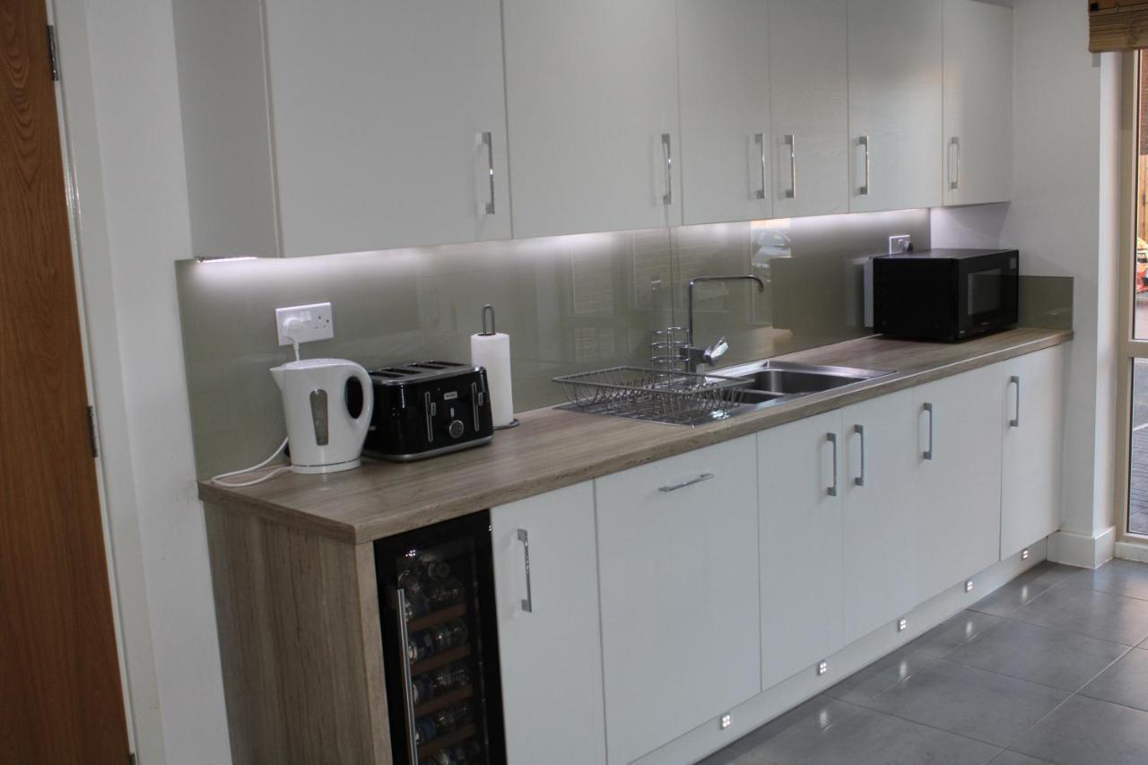 Haven - Spacious Luxury Home Perfect For Families, Couples And Contractors! 5Mins To Xscape And Junction 32! Castleford Eksteriør bilde