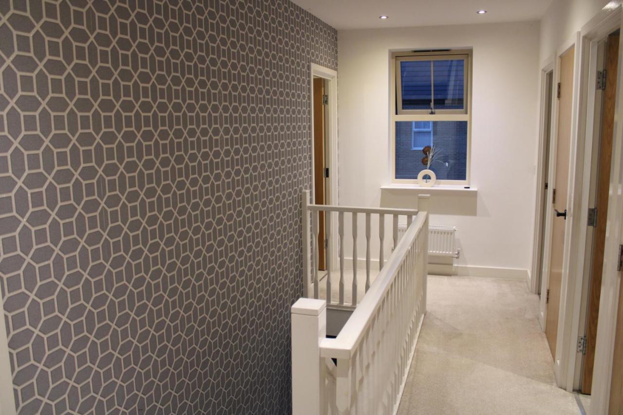 Haven - Spacious Luxury Home Perfect For Families, Couples And Contractors! 5Mins To Xscape And Junction 32! Castleford Eksteriør bilde